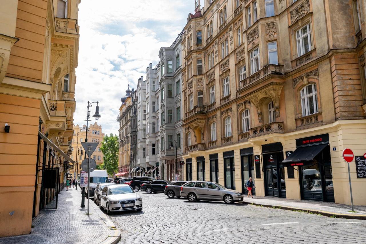 Prague Days - Old Town - Spacious Apartment Buitenkant foto